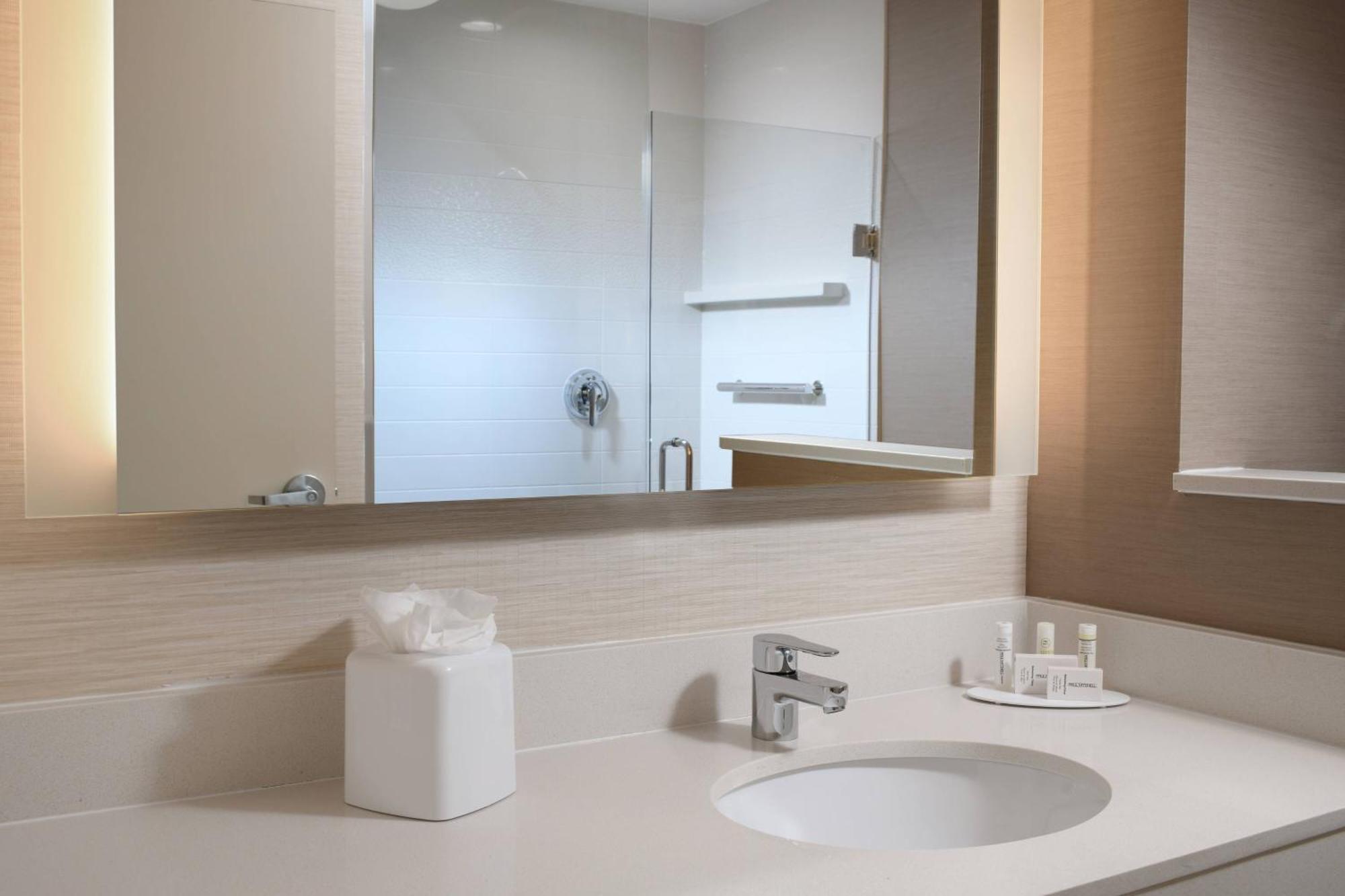 Fairfield Inn & Suites By Marriott Fort Worth South/Burleson Bagian luar foto